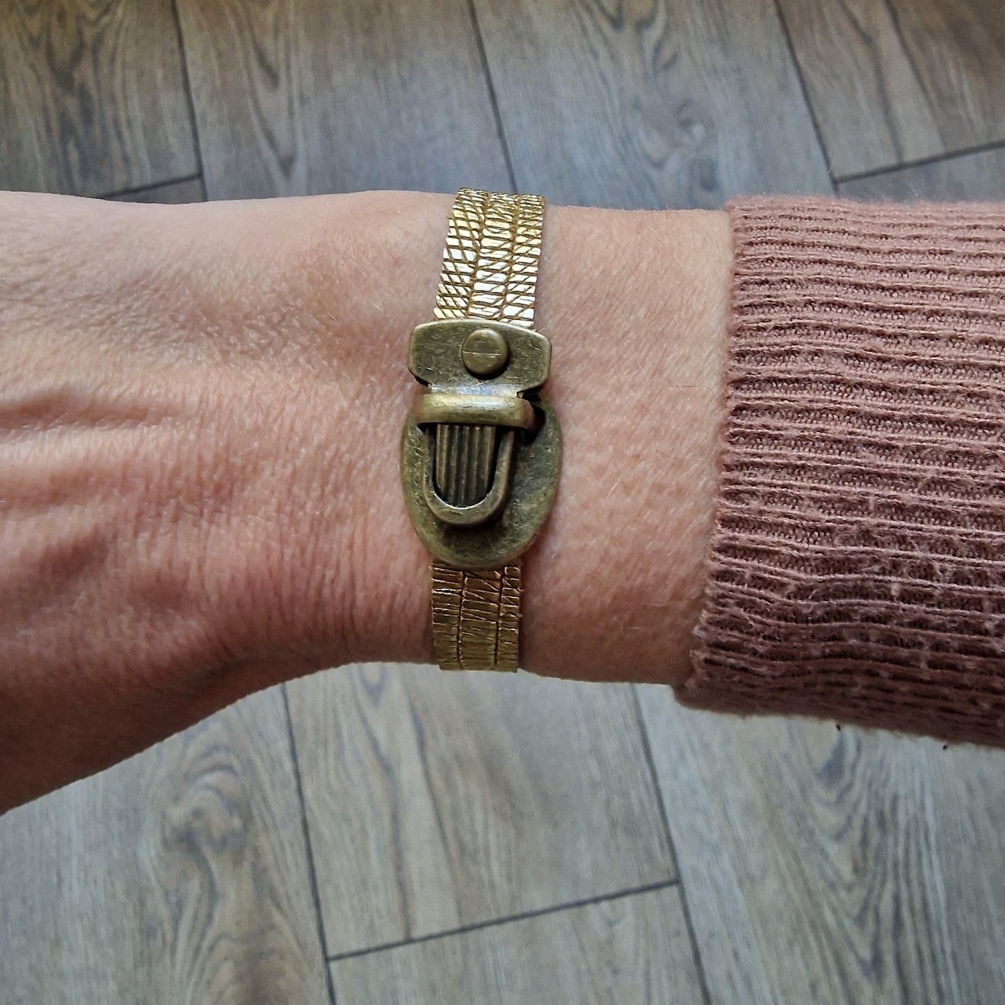 Bracelet en cuir femme DORÉ 