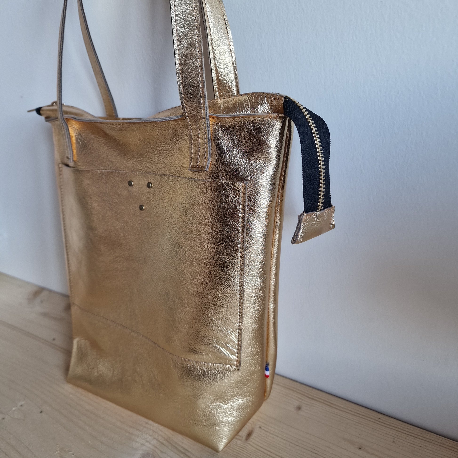 Sac Cabas Femme en cuir d'agneau DORÉ Métallisé Zippé