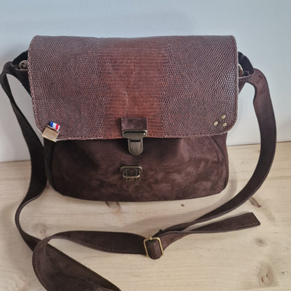 Sac Besace Femme en Cuir MARRON Chocolat et Rabat en cuir Croco
