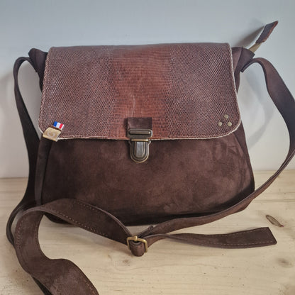 Sac Besace Femme en Cuir MARRON Chocolat et Rabat en cuir Croco