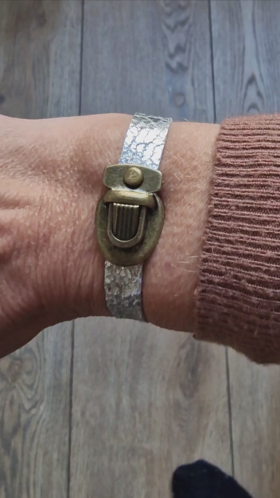 Bracelet en cuir femme ARGENTÉ