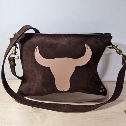 Sac à main en cuir Marron Chocolat et Tête de taureau Beige TORO 2025